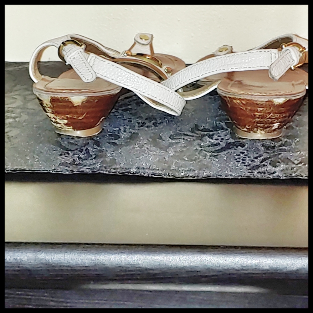 Tommy Hilfiger White Sandals - Picture 7 of 10
